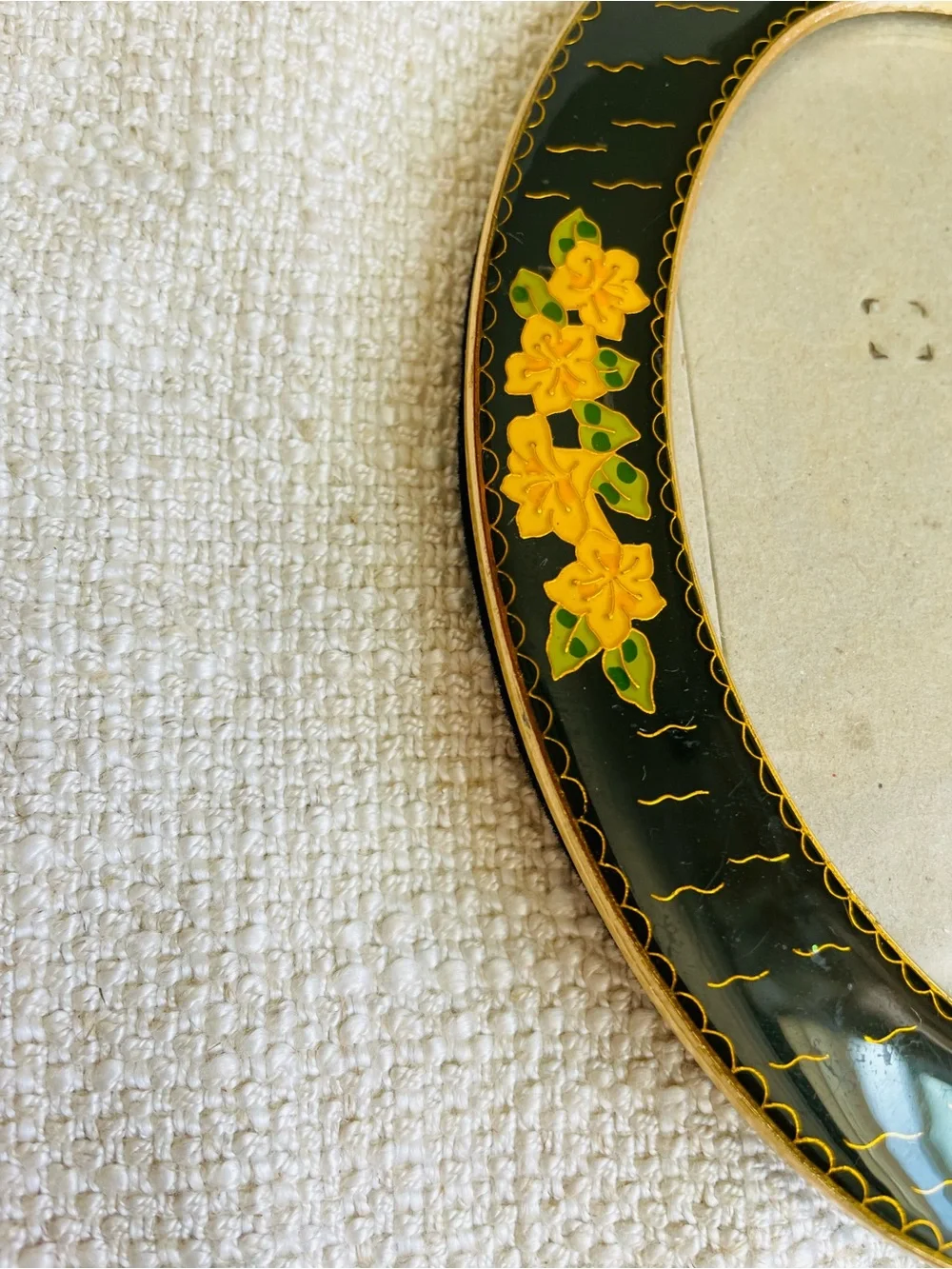 Vintage Classic Floral Oval Photo Picture Frame Fits 4.5 x 3.5